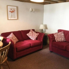 The Old House Cottages thumbnail 2