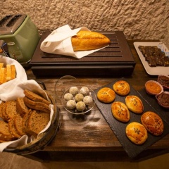 Nino Cave Suites - Bild 13