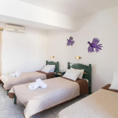 Stefanis House thumbnail 4