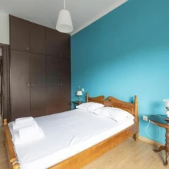 Fully Renovated 2 Bedroom Apt in Piraeus - Bild 9