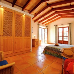 Semi Detached Country House with Large Swimming Pool near Beach & Nice Village - Bild 5