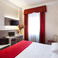 Hotel Gamma - Bild 5