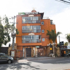 Hadi Poetra Hotel thumbnail 1