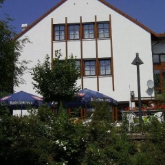 Pension und Gaststätte An der Linde - Bild 1