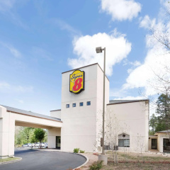 Super 8 by Wyndham Show Low thumbnail 2