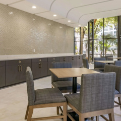 Comfort Inn & Suites Downtown Brickell-Port of Miami - Bild 22