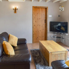 The Old Stables thumbnail 2