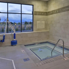 Hampton Inn & Suites Bend thumbnail 16