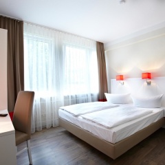 Hotel Ostseehalle Kiel by Premiere Classe - Bild 2