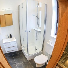 Charming City Apartment with parking spot - Bild 9