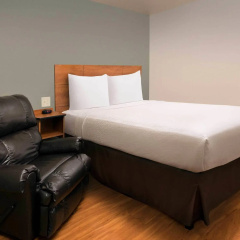 WoodSpring Suites San Angelo thumbnail 10