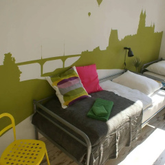 Tenement House thumbnail 11