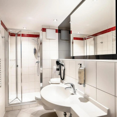 Premier Inn Koeln City Centre Hotel - Bild 9