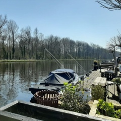 Modern Holiday Home in Badhoevedorp near the Lake - Bild 12