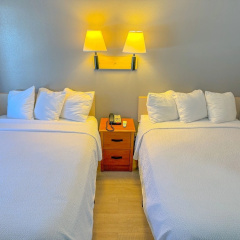 Super 7 Motel thumbnail 5