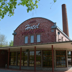 Pijpun Piha Hotel