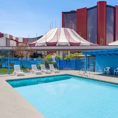 Travelsuites Inn - Bild 14