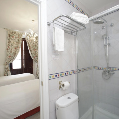 Basic Hotel Puerta de Sevilla - Bild 11
