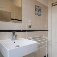 ACCA Apartment thumbnail 8