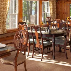 Wolf Cove Inn thumbnail 32