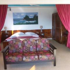 Отель Les Elles Guesthouse Self Catering Сейшельские острова, Остров Маэ - отзывы, цены и фото номеров - забронировать отель Les Elles Guesthouse Self Catering онлайн комната для гостей