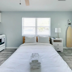 The Bungalows thumbnail 35