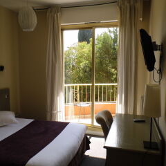 Anis Hotel in Nice, France from 167$, photos, reviews - zenhotels.com guestroom photo 2