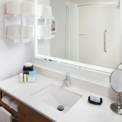 Comfort Inn & Suites Downtown Brickell-Port of Miami - Bild 9