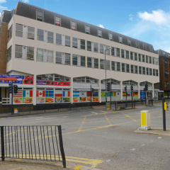 Kensal Green Backpackers 1 - Bild 1