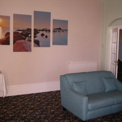 Marine Hotel thumbnail 3