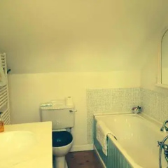 Yew Tree Cottage thumbnail 3