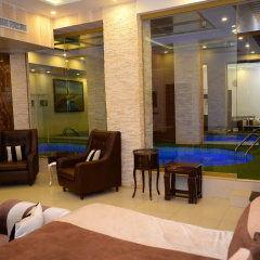 Hilton Suites