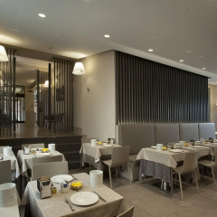 Hotel Gamma - Bild 16