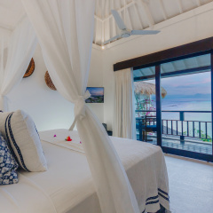 Batu Karang Lembongan Resort & Spa - Bild 1