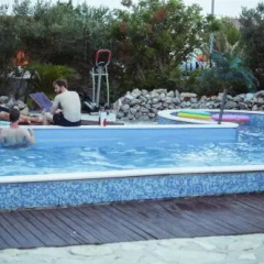Guesthouse Crazy Night thumbnail 17