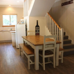 Woodlane Cottages thumbnail 6