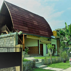 Telagamas Guest House - Bild 1