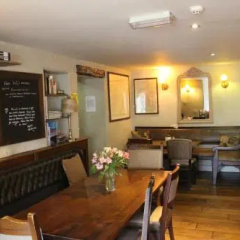 The Boot Inn thumbnail 2