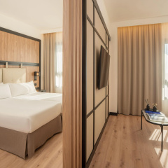 Madrid Airport Suites, Affiliated by Meliá - Bild 5