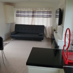 Park Home in Marine Holiday Park thumbnail 2