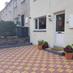 Newhaven Grand Apartment thumbnail 1
