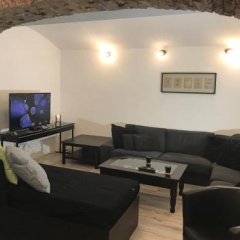 Big Homebase with Billardtable - Bild 1
