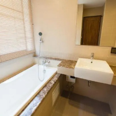The Pad Silom thumbnail 5