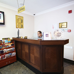 Aristocrat Hotel - Bild 2