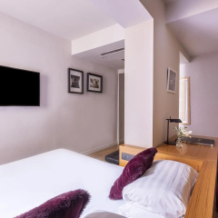 DownTown Boutique House - CA Domus Collection - Bild 16