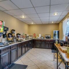 Quality Inn Dublin I-81 in Pulaski, United States of America from 105$, photos, reviews - zenhotels.com photo 21