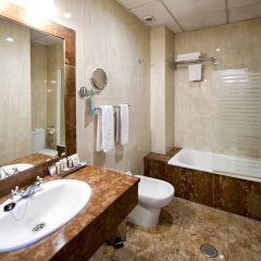 Adriano Hotel Boutique Sevilla - Bild 8
