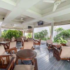 The Kanjeng Suites Villas Seminyak - Bild 28