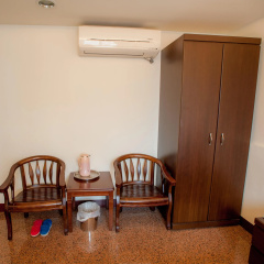 Chantai Hotel thumbnail 3