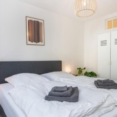 FLATLIGHT - Shiny Apartment - Balcony - Central - Kitchen - Bild 4